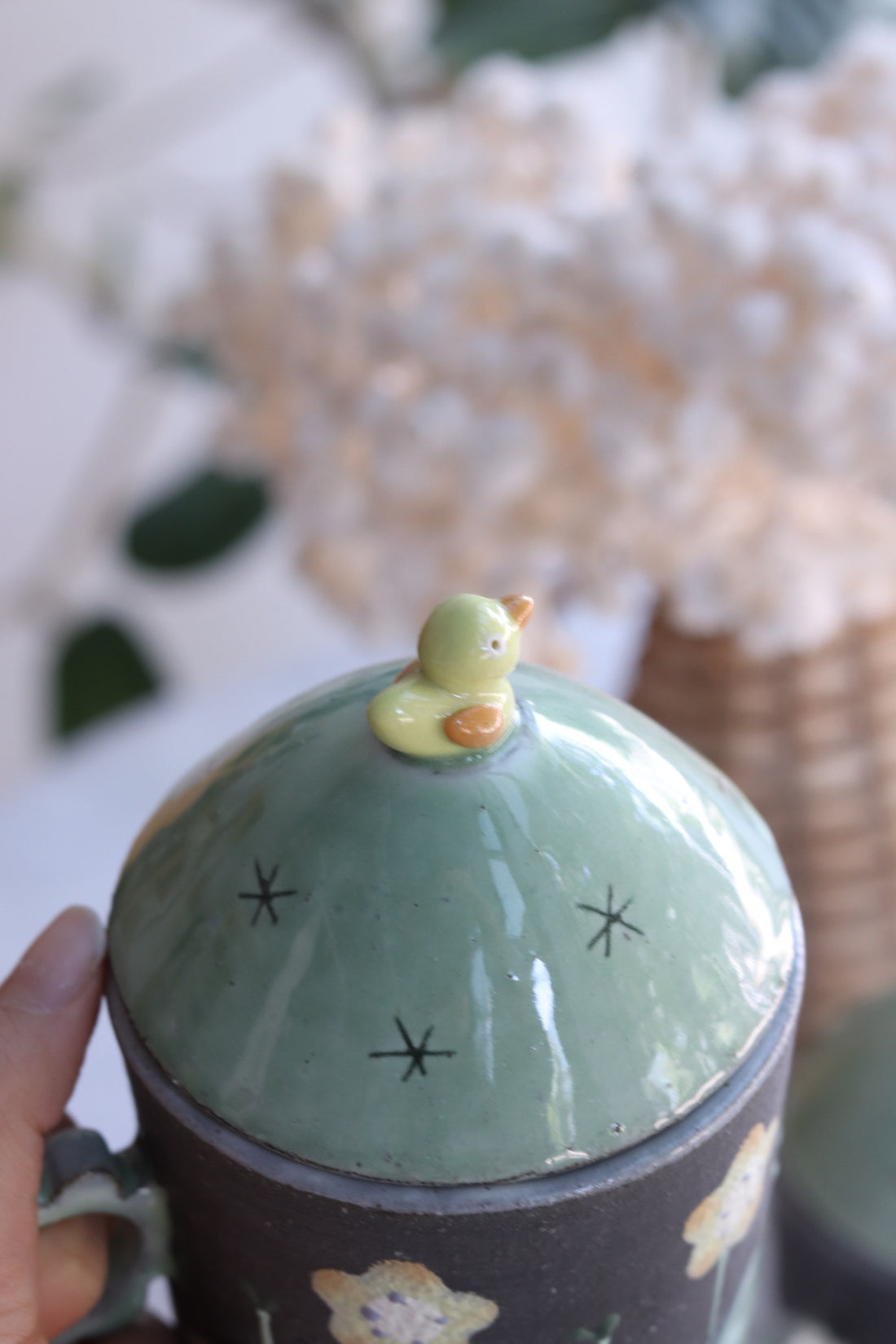 Akemi Nakamura 中村明美 Mug with Lid AN02