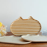 Chiho Yoshida 穗屋工房 Large Cat Shape Plate - CY31
