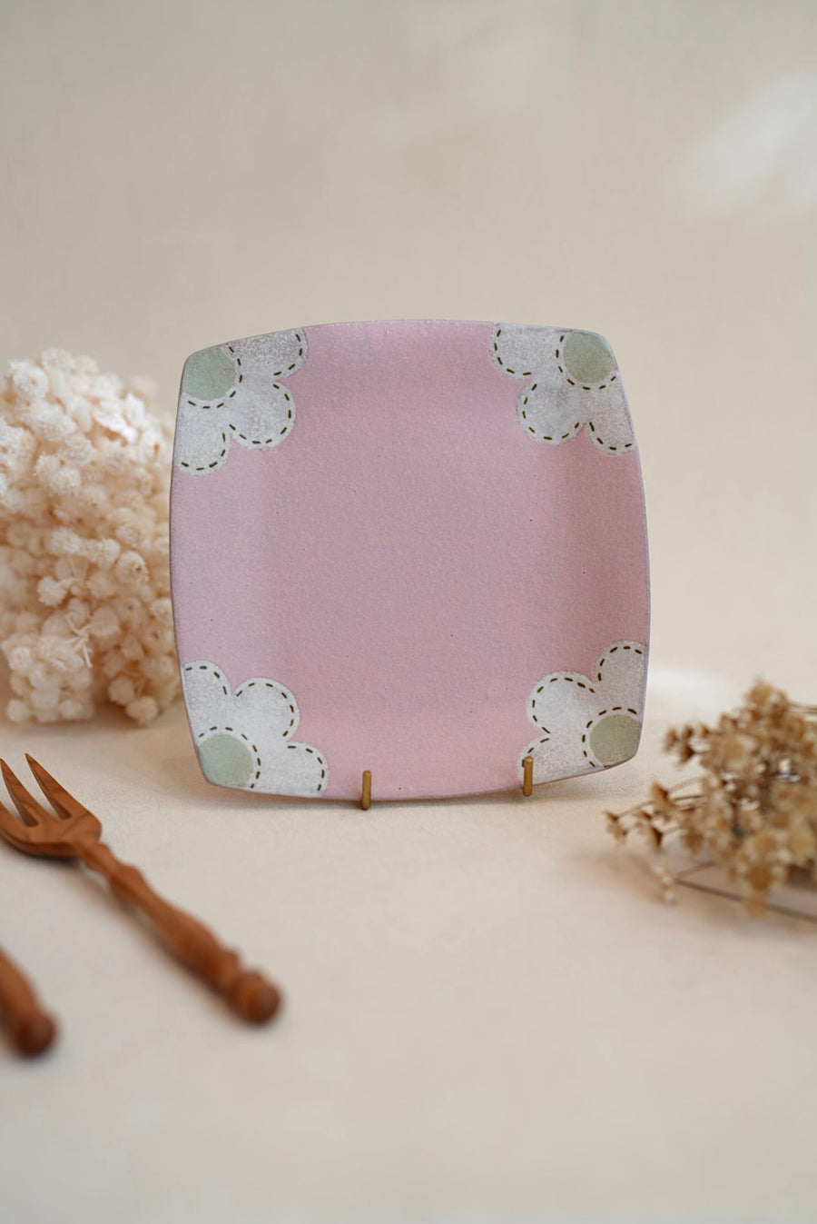 Kei Mitsumochi ミツ持啓 17cm Square Plate - Pink Flower KM28