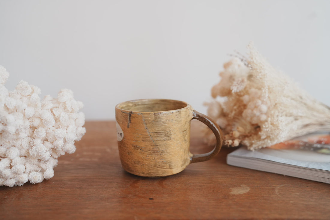 Fumiko Tsuchihashi 土橋文子 - Animal Mug FT02 #10