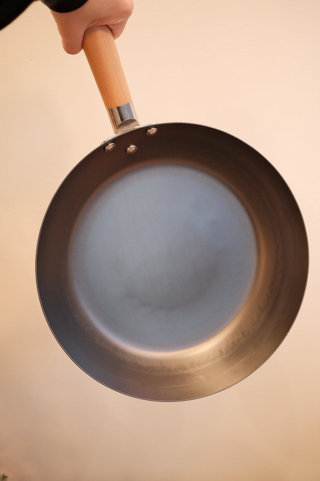 Yamada Kogyosho 山田工業所 HANAKO+a Frying Pan with Wooden Handle