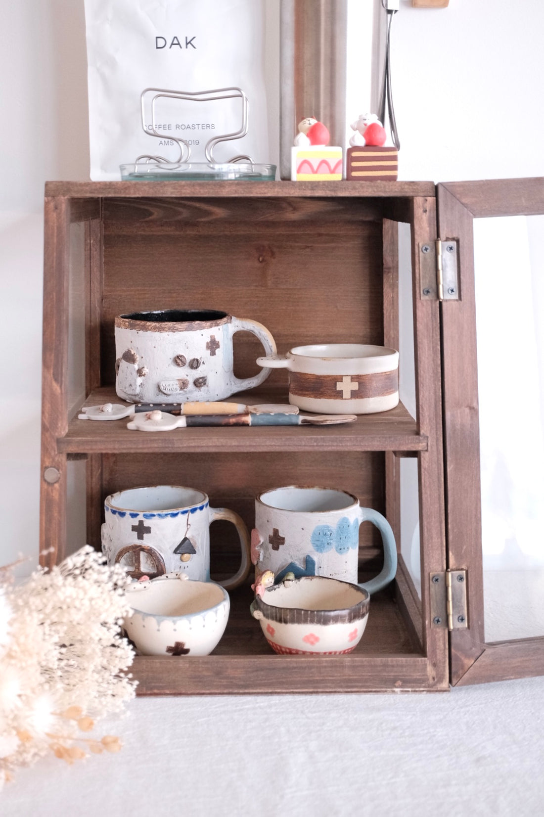 Natural Wood Storage Display Rack - Dark