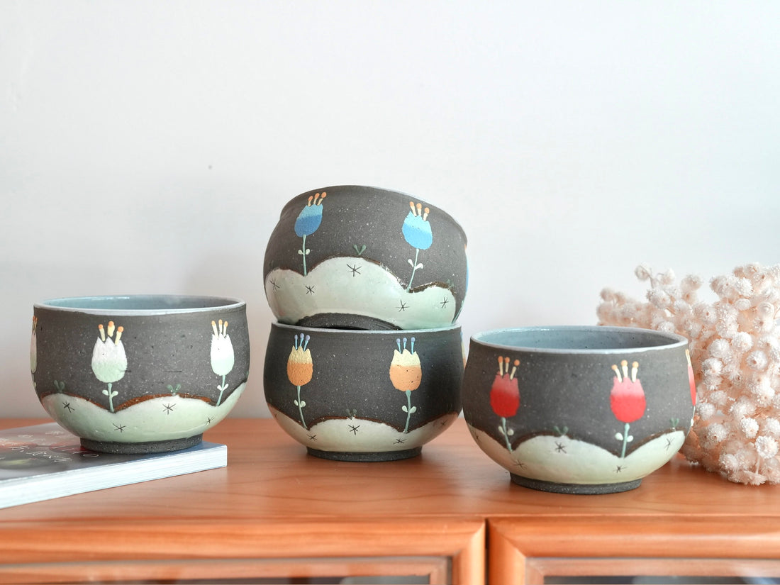 Akemi Nakamura 中村明美 Tulip Round Bowl AN23
