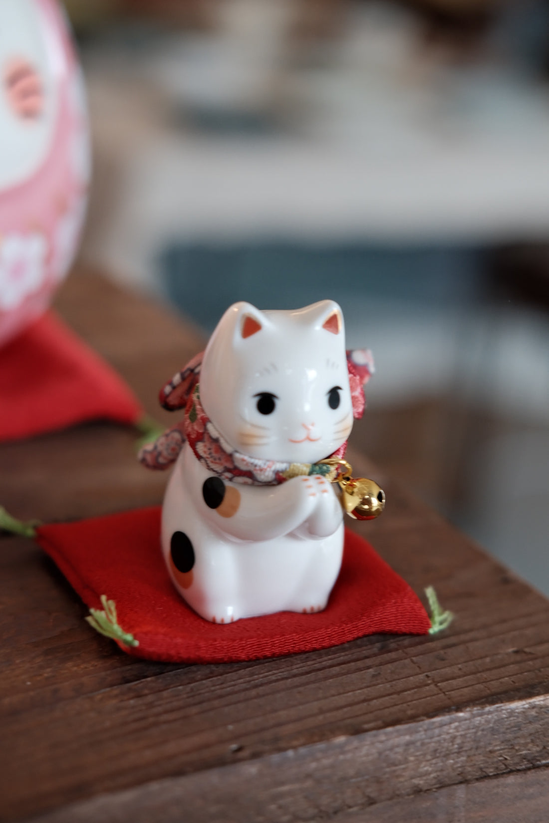 Maneki Neko- Lucky cat ornaments