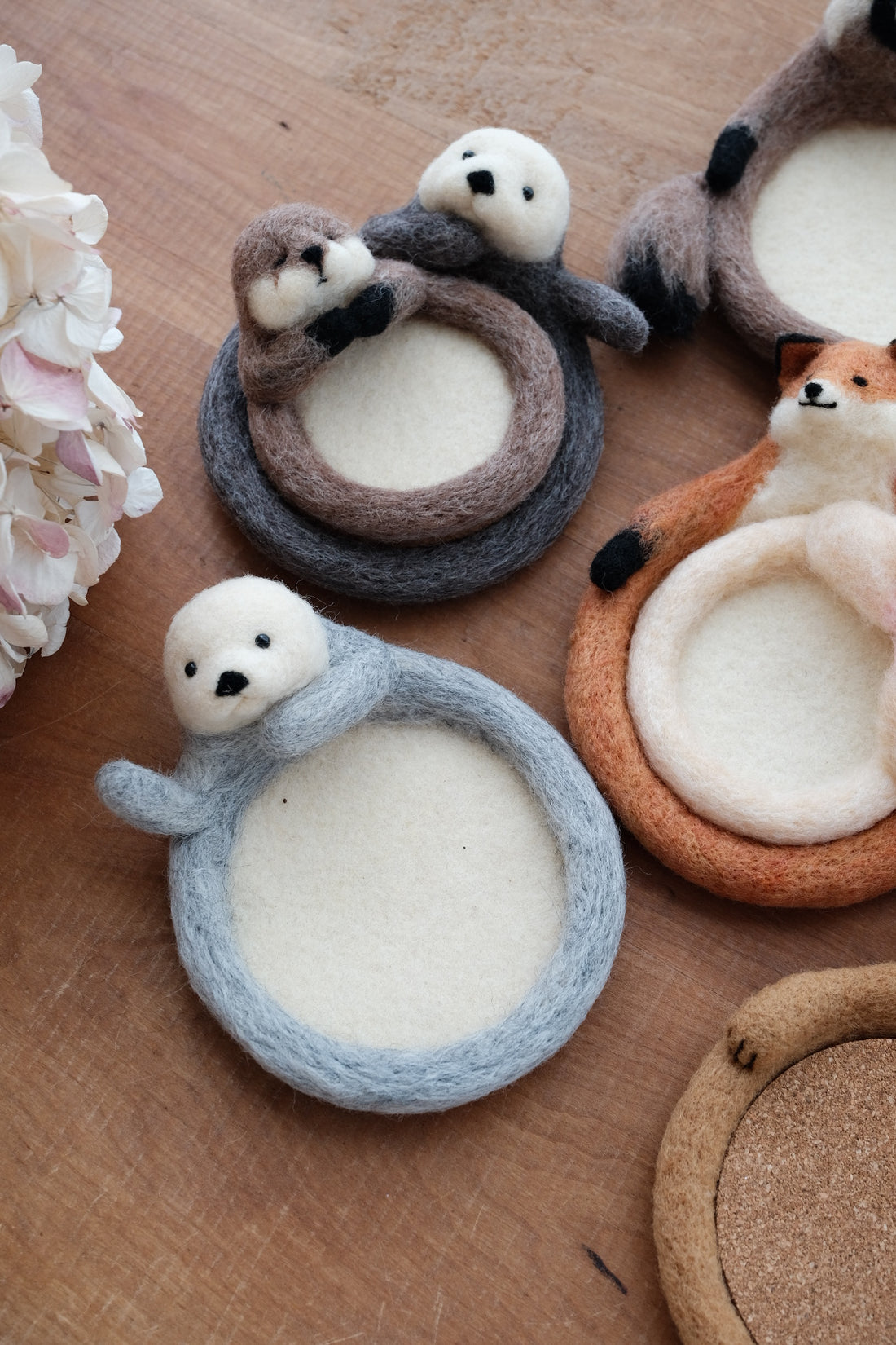 Aya and Yoshiko Wool Felt Animal Coaster - Otter YS08
