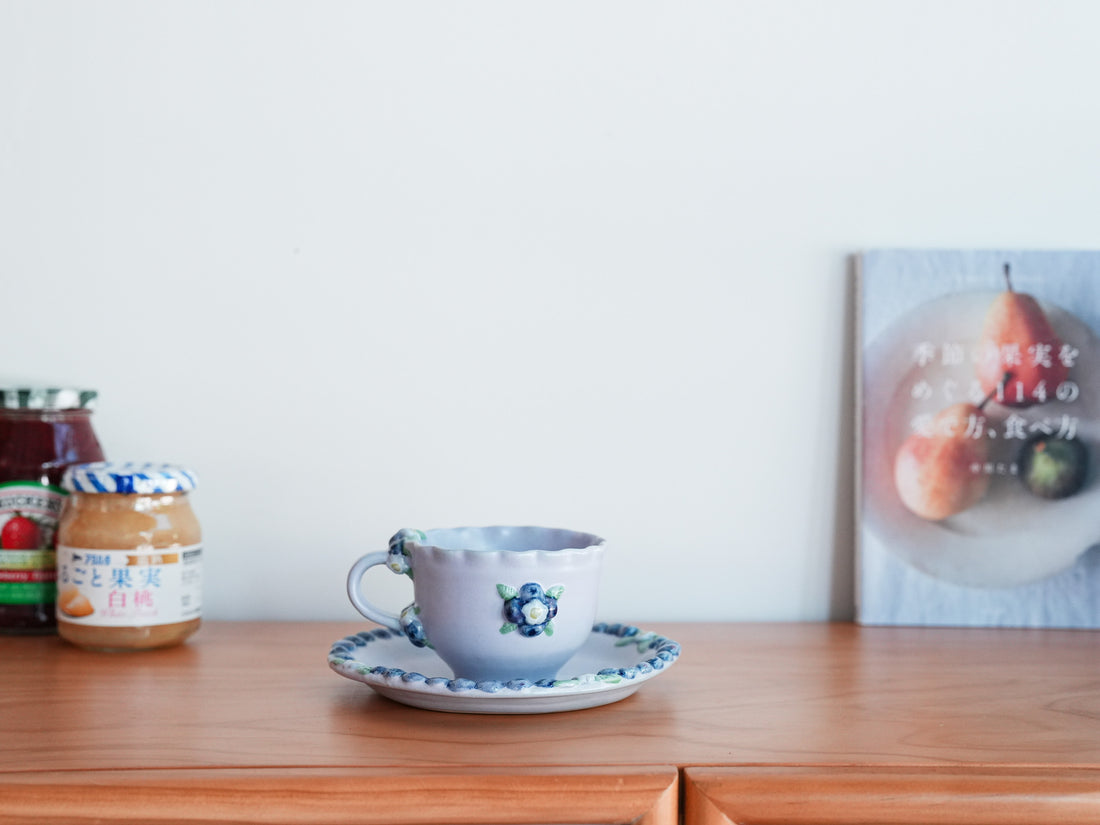 Aiko Miura 三浦愛子 Blue Berry Mug with Round Plate - Purple AM07