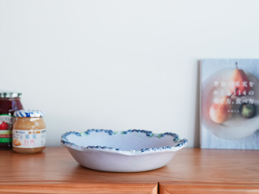 Aiko Miura 三浦愛子 Blue Berry Flower Edge Deep Plate AM01