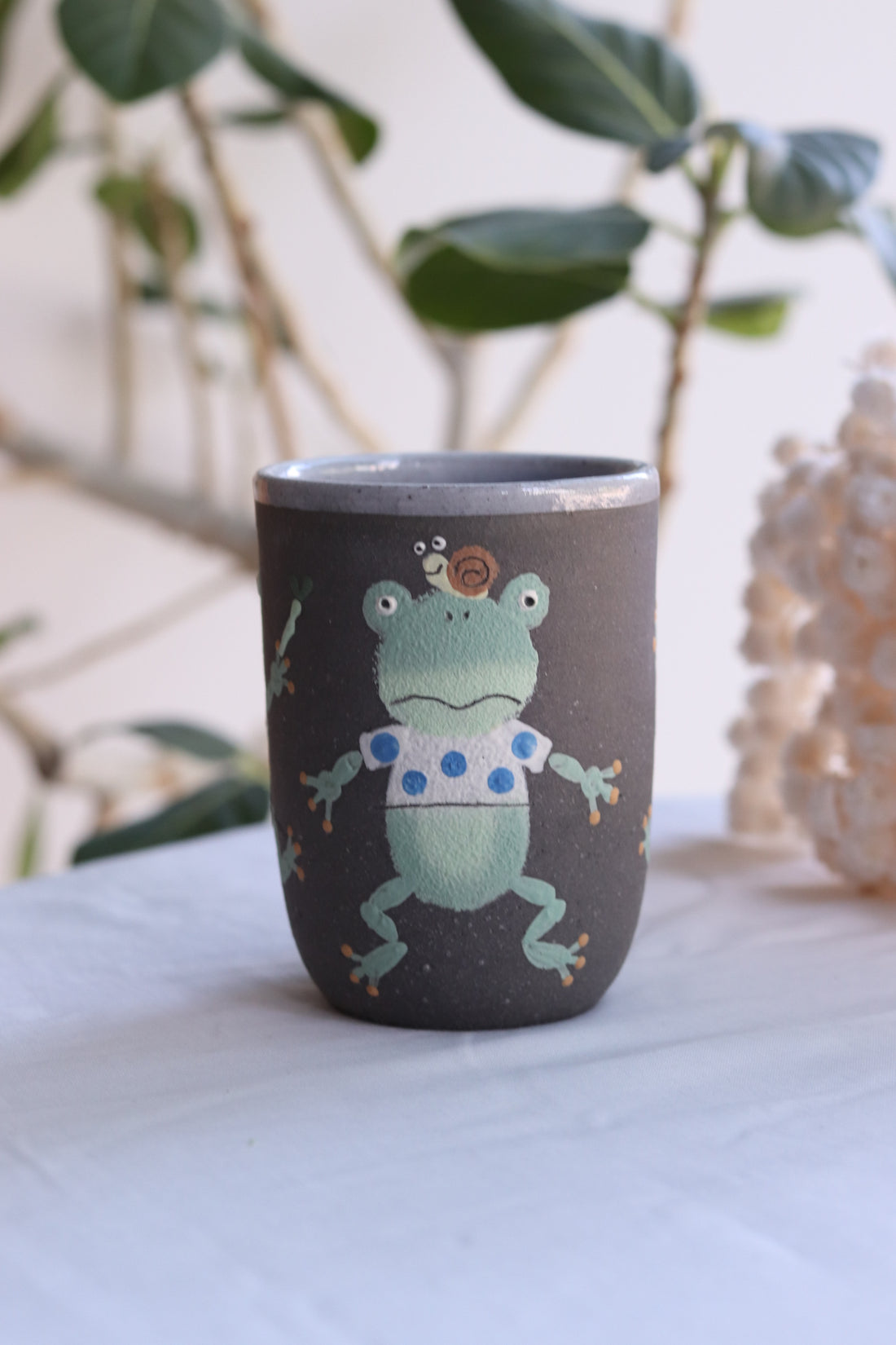 Akemi Nakamura 中村明美 Animal Beer Cup AN07