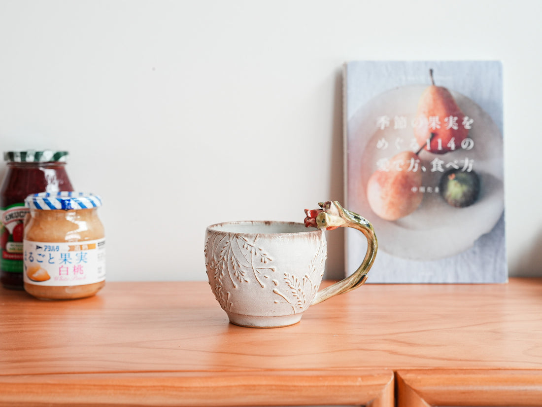 Satomi Motohashi 本橋里美 Tulip and Flower Mug SM14