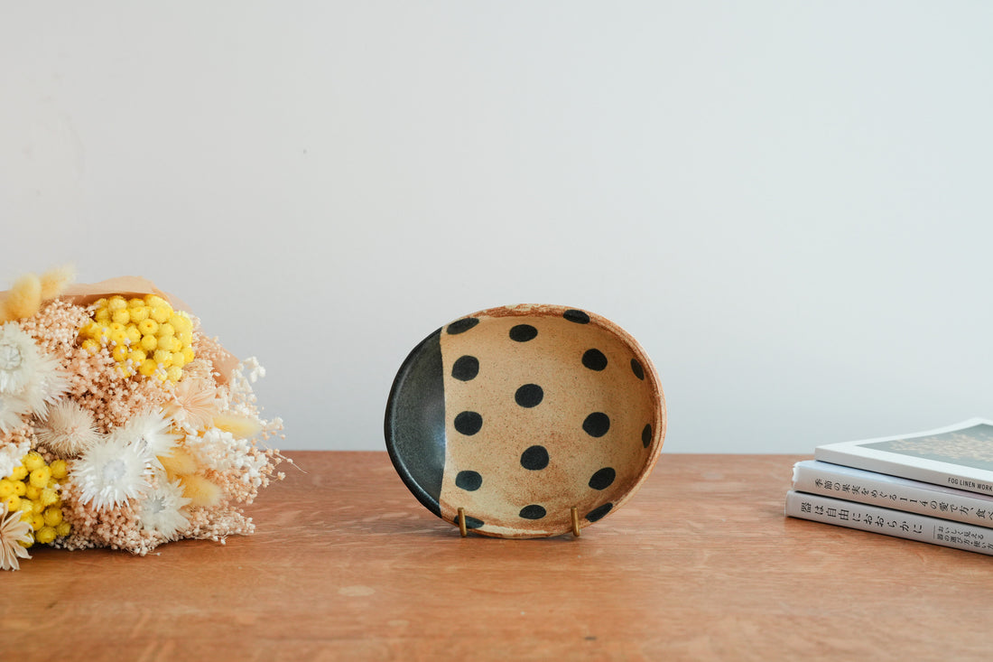 Ken Aoki 青木挙 Small Oval Bowl KE12