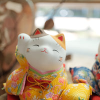 Maneki-neko Kimono Lucky Cat