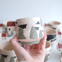 Shirogarasu Studio - Red House Cup BY117