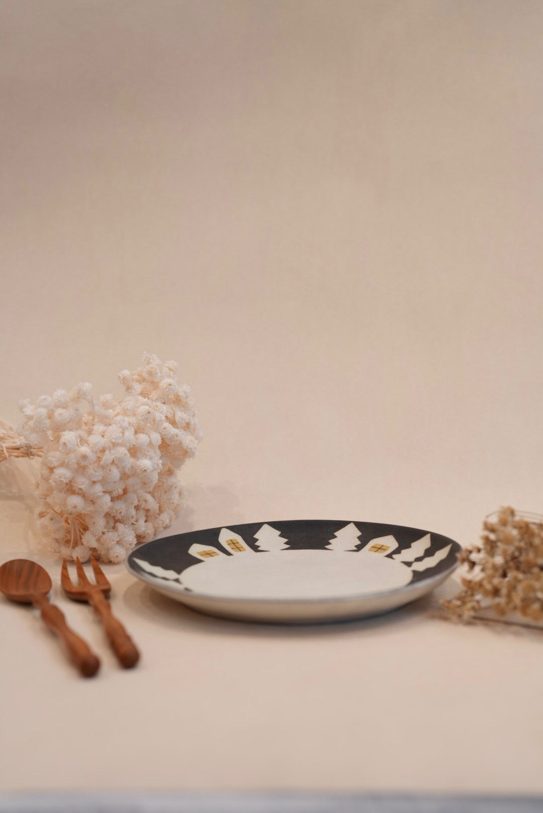 Kei Mitsumochi ミツ持啓 House and Trees Large Round Plate  KM36