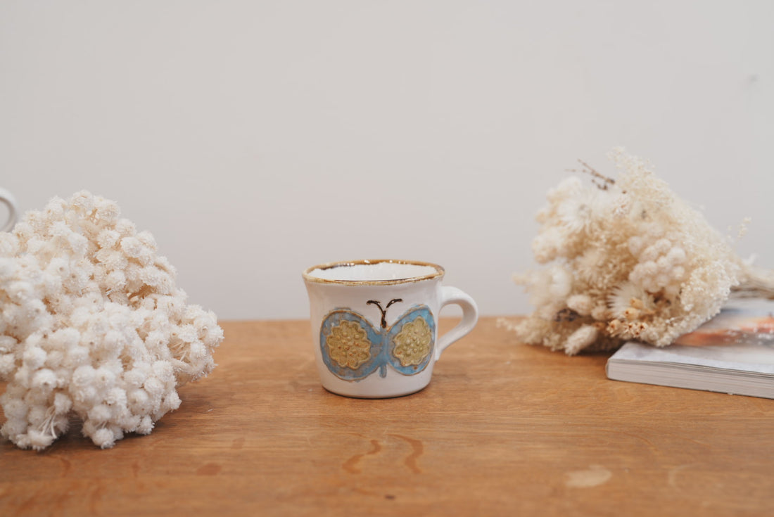 Tomoko Kubo コンガリ舍 White Butterfly Mug TK03