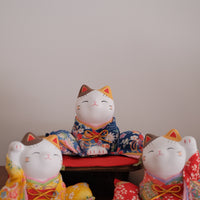 Maneki-neko Kimono Lucky Cat