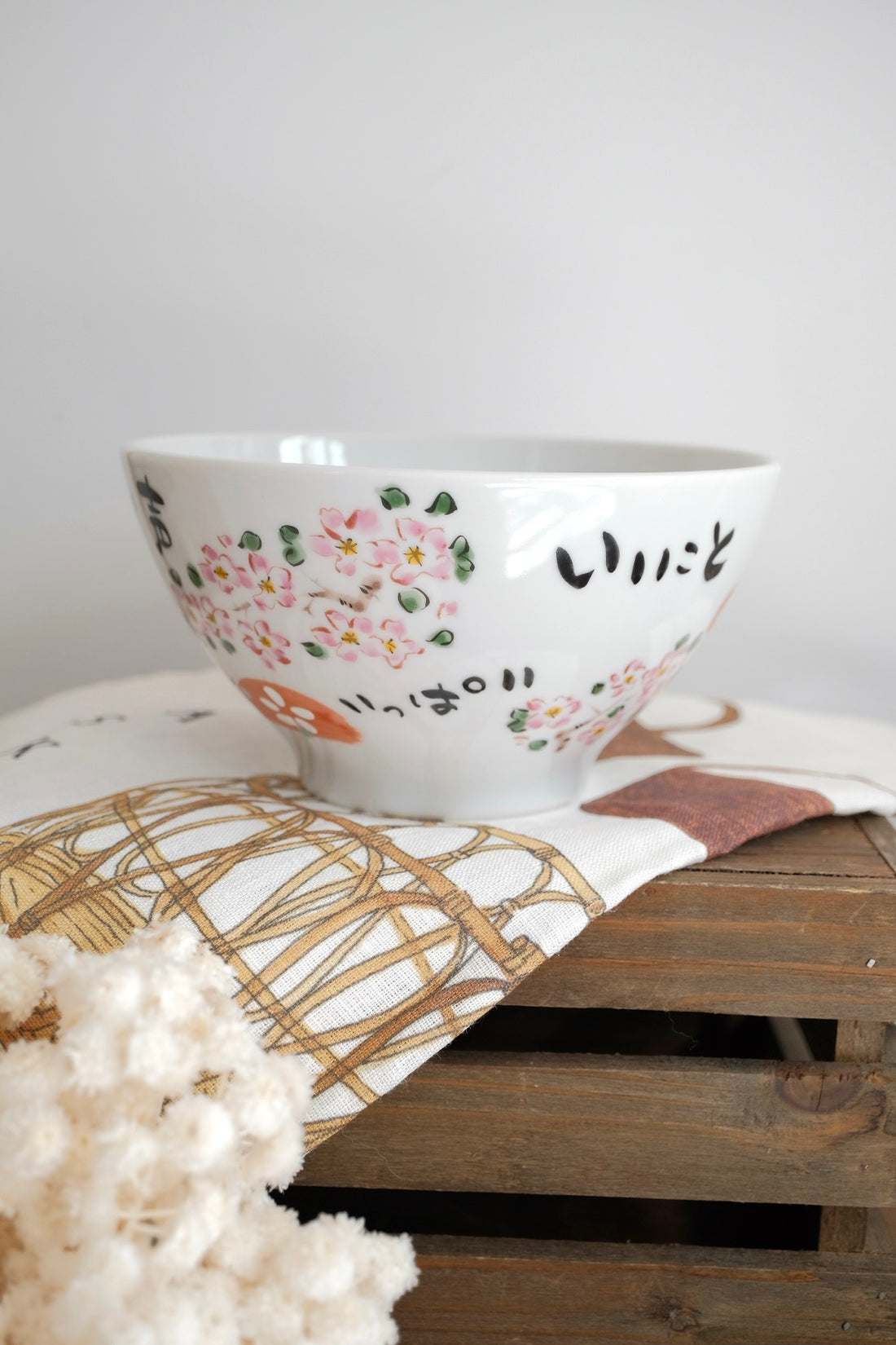 夕立窯 Fully Handmade Ramen Bowl - Sakura & Rabbit