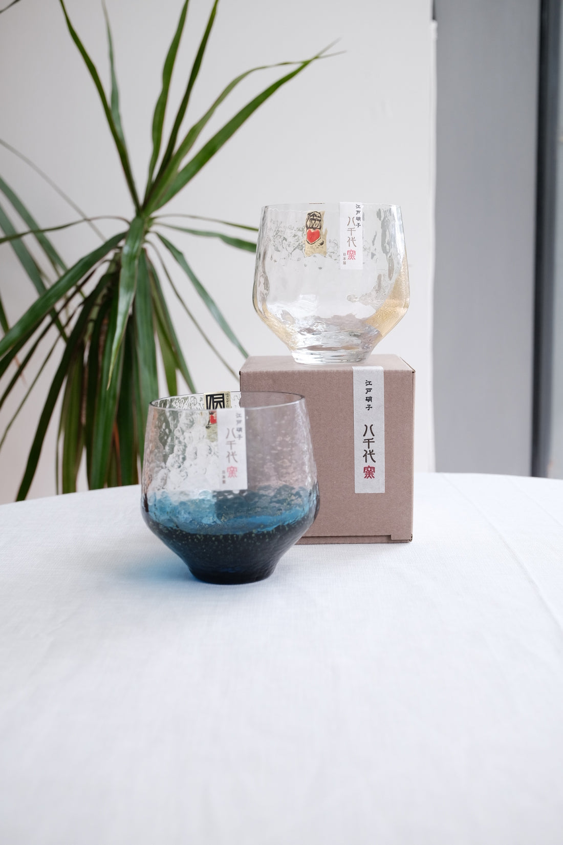 Toyosasaki Edo Glass Tumbler - Clear with Gold Decoration