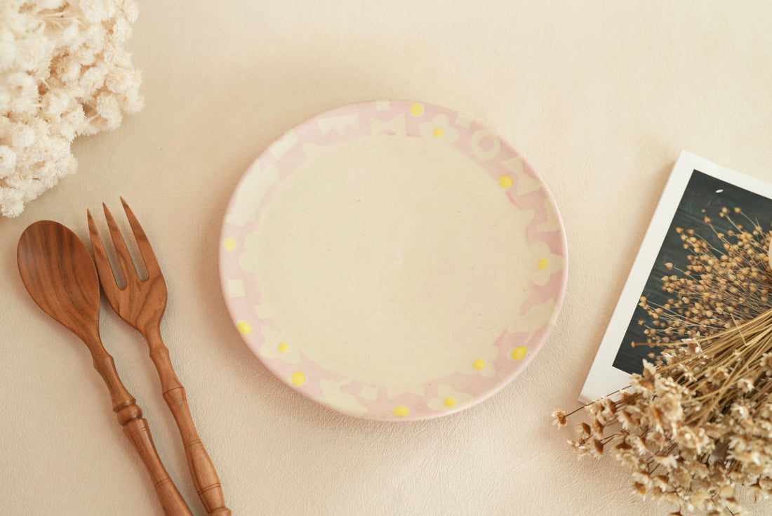 Makiko Sato 佐藤牧子- Pink Mixed Pattern Round Plate MS03