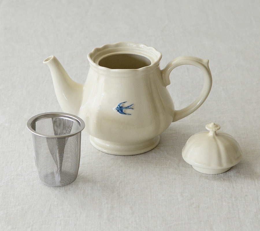 Studio M' Early Bird Teapot