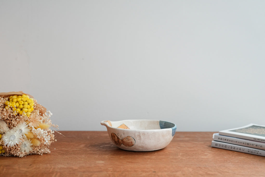 Hapun Pottery 拝志睦子 Medium Deep Plate HP05