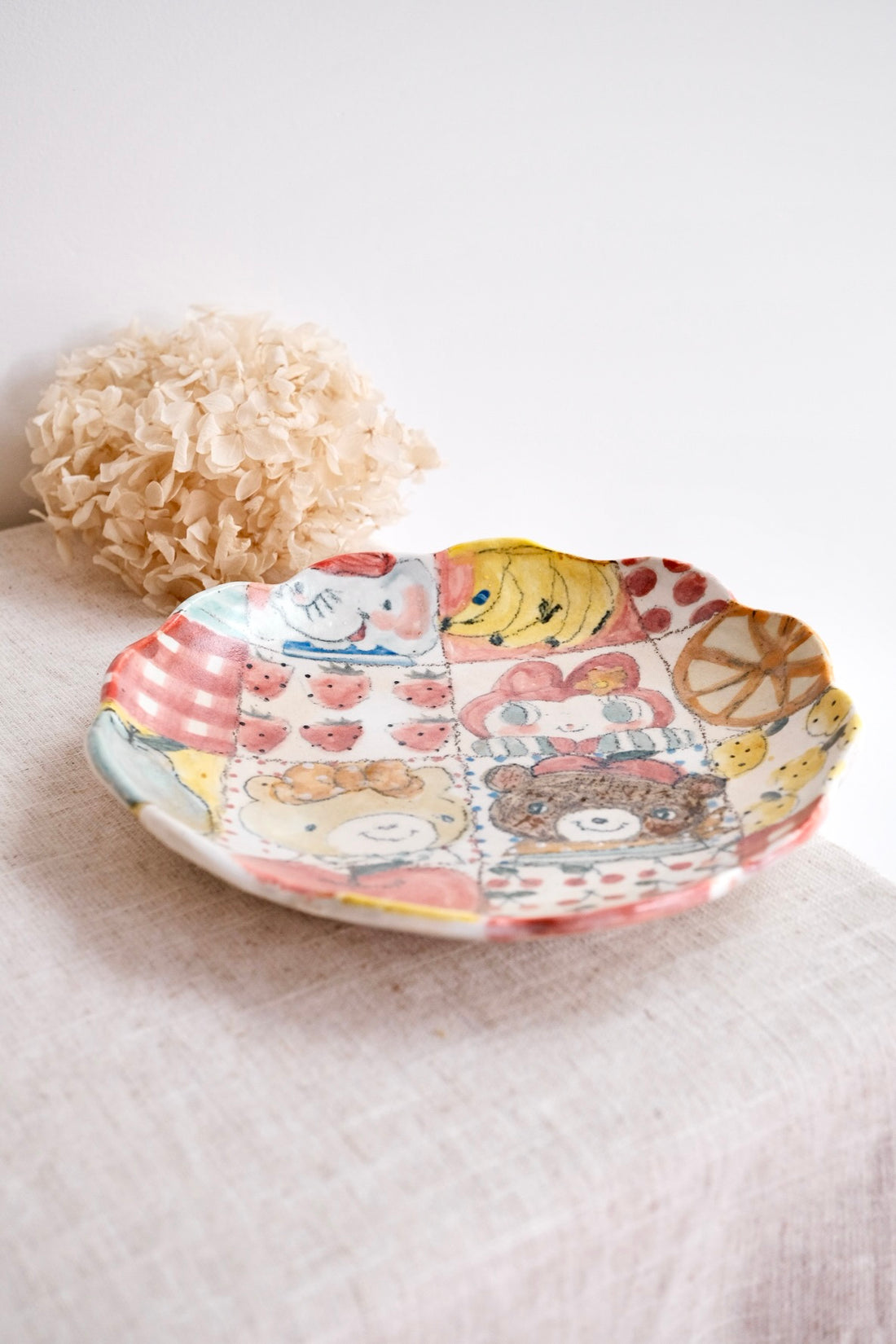 Asako Yamaguchi 山口麻子 Animal Floral Edge Plate AI19