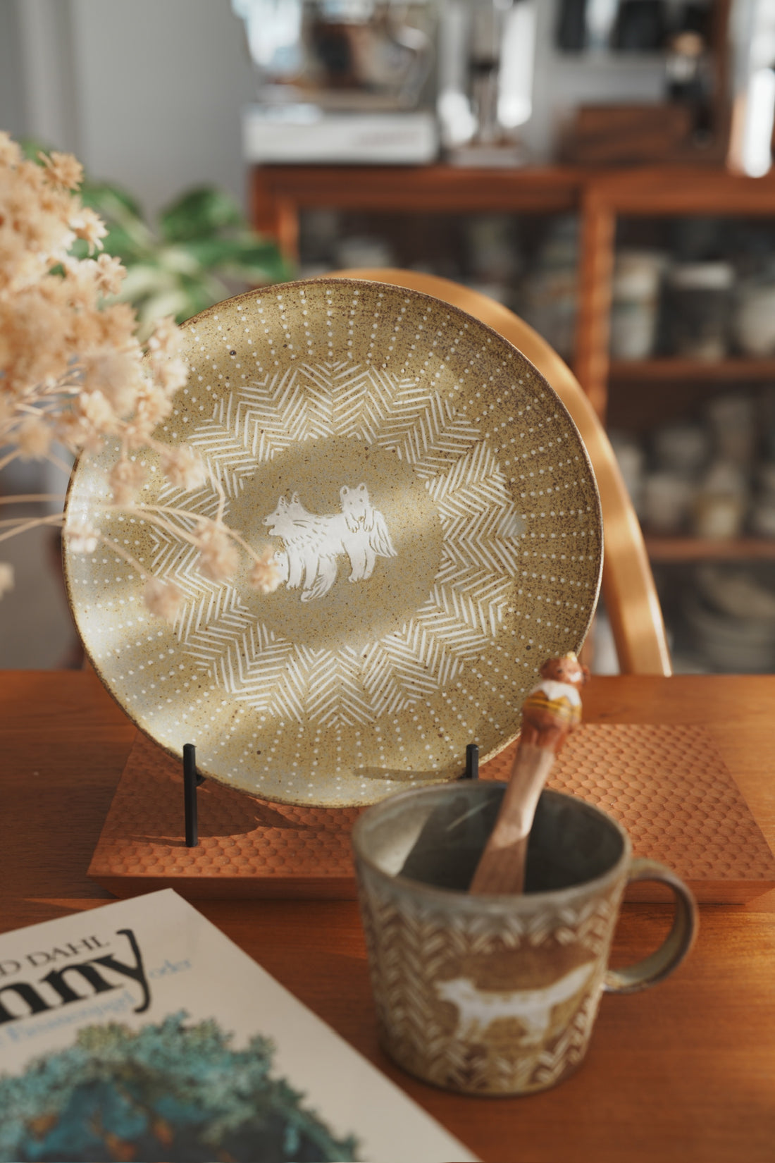 Ayane Hamada 濱田綾音 Large Animal Plate AY11