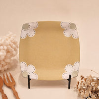 Kei Mitsumochi ミツ持啓 17cm Square Plate - Yellow Flower KM26