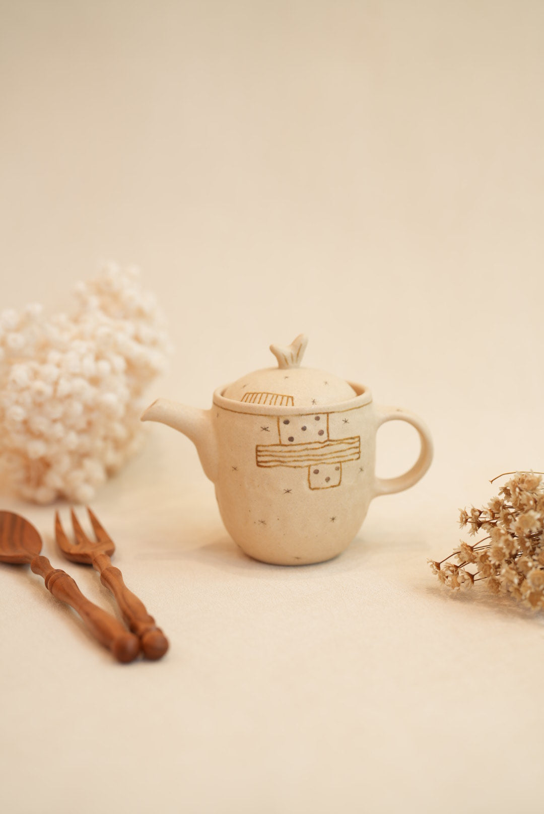 Chiho Yoshida 穗屋工房 Tea Pot - Line & Stars CY17