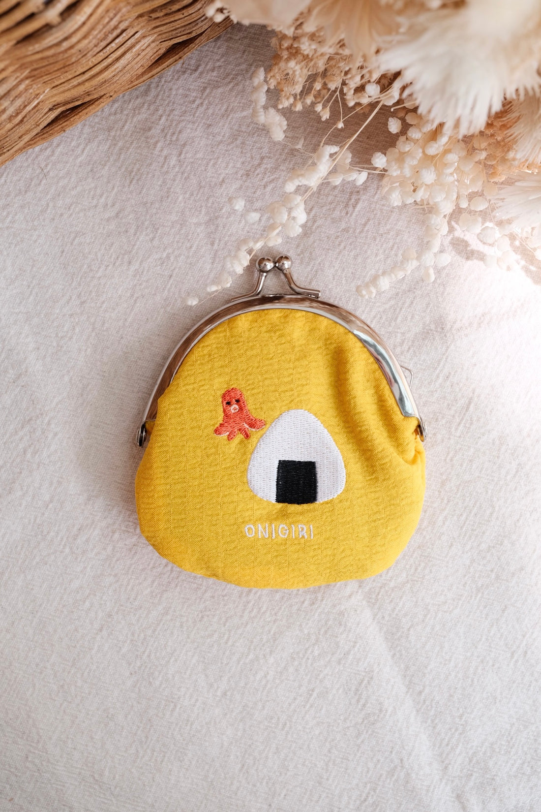 Decole Embroidered Coin Pouch