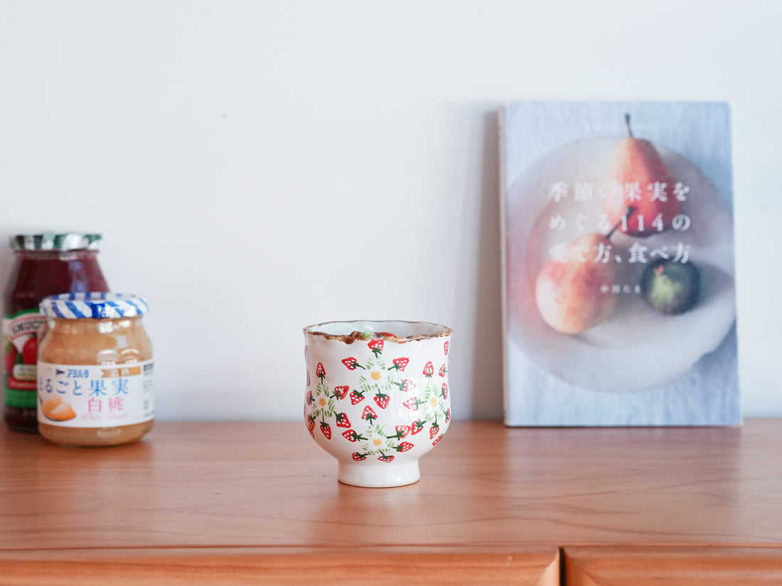 Aiko Miura 三浦愛子 Strawberry Free Cup AM21