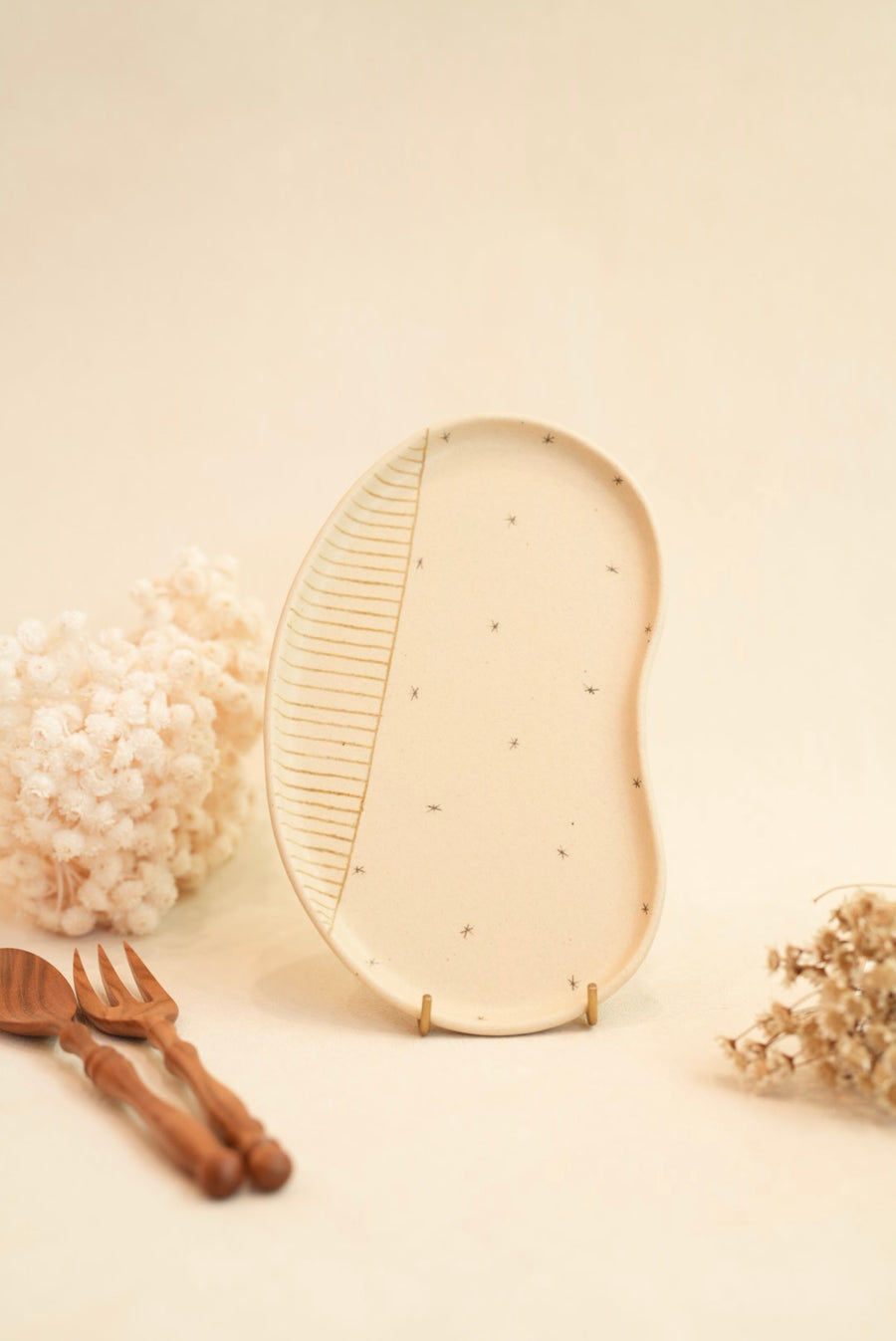 Chiho Yoshida 穗屋工房 Plate - Irregular Shape CY19