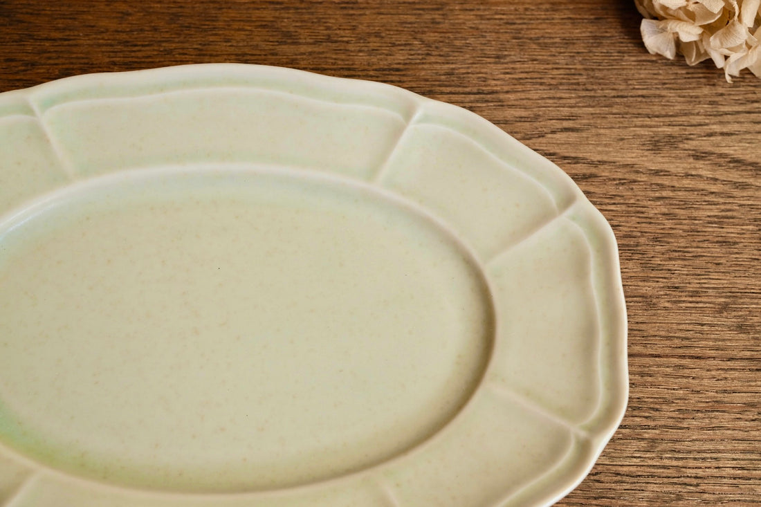 Atelier Gyuusha Small Oval Plate