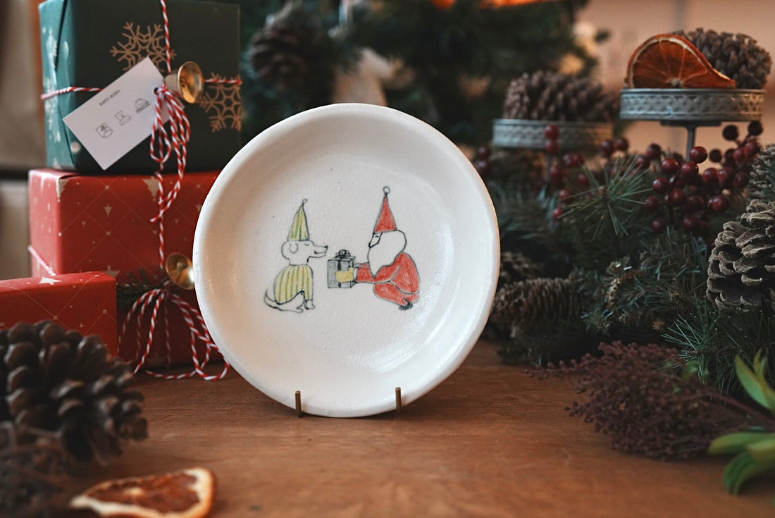 Natsumi Muroi 室井夏実- Round Plate NM02