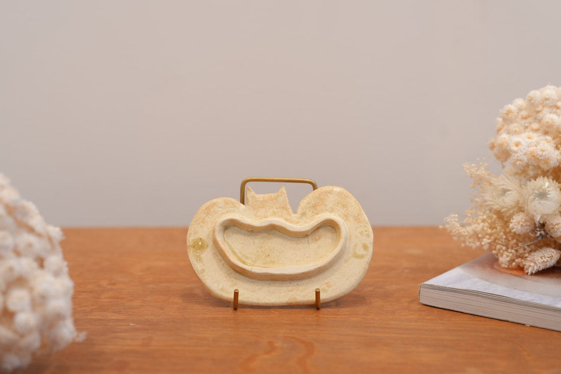 Shoko Hirano 平野照子 Cat Hide and Seek Plate SR11 #4