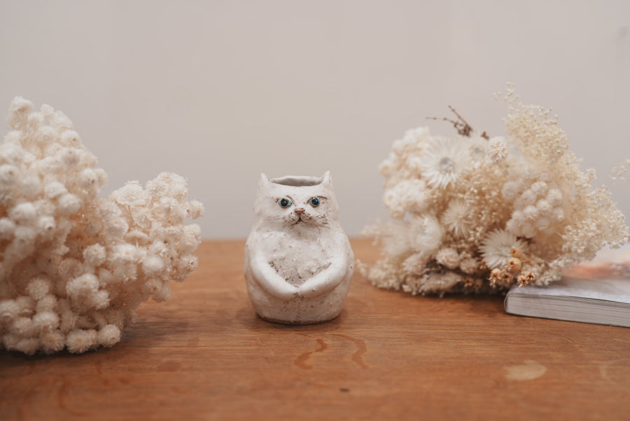 Shoko Matsuura 松浦唱子 Medium Cat Flower Vase SM02 #1