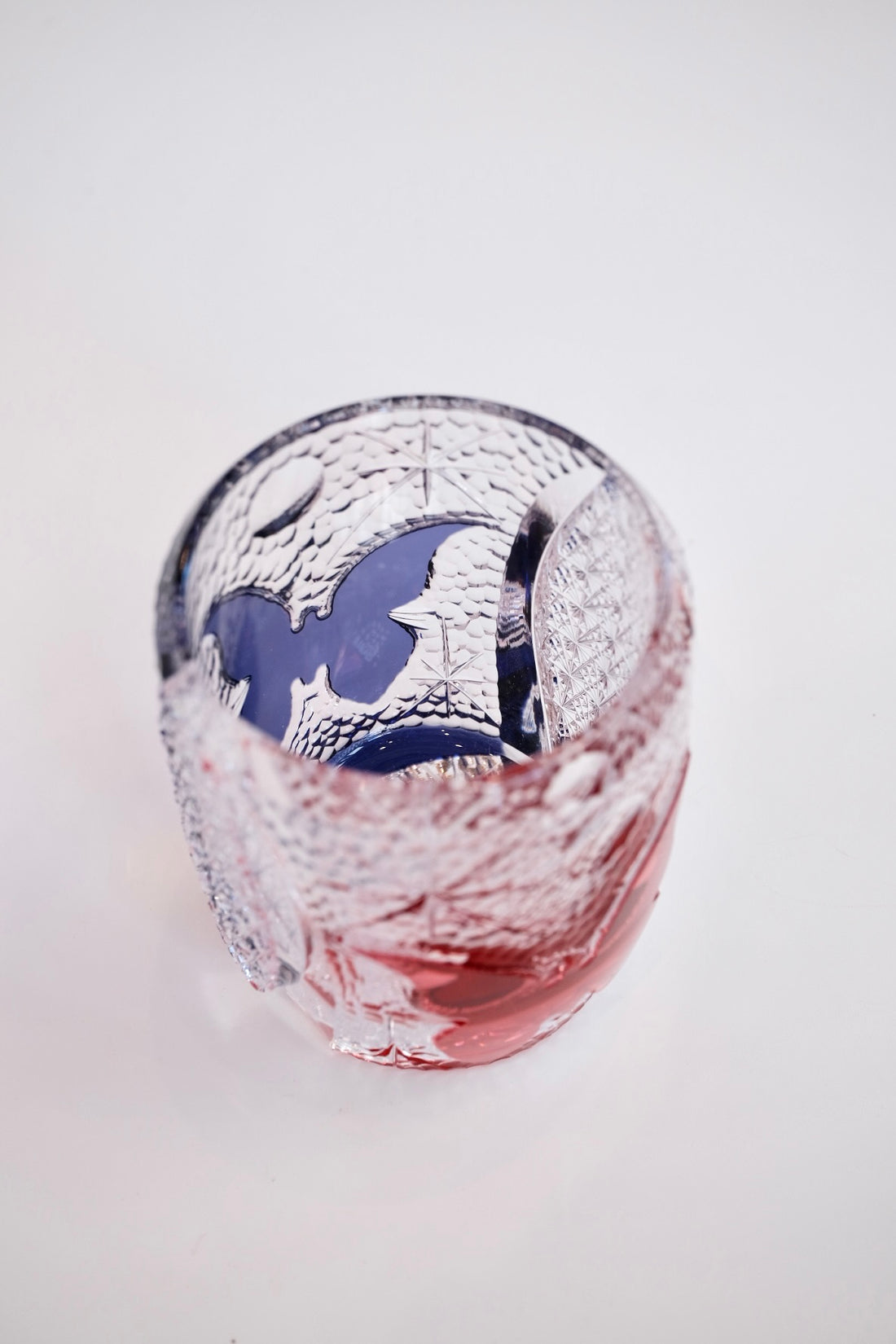 Edo Kiriko Whisky Glass Rock Glass "Butterfly" Purple/Red by Junichi Nabetani, Master of traditional crafts