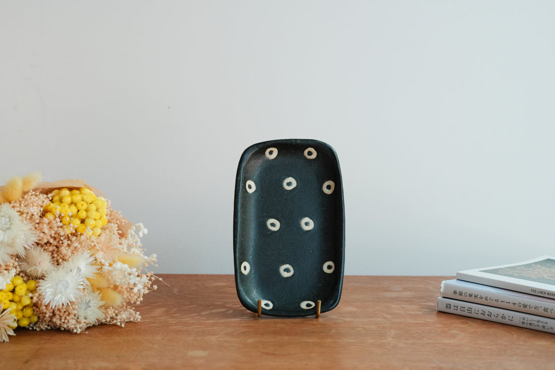 Ken Aoki 青木挙 Small Rectangle Plate KE09