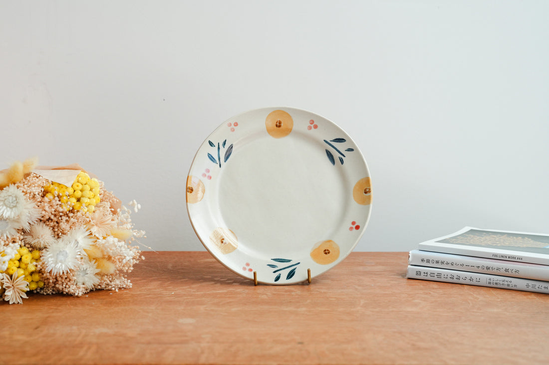 Kumiko Ishikawa 石川久美子 Medium Flower Plate 19cm KI14