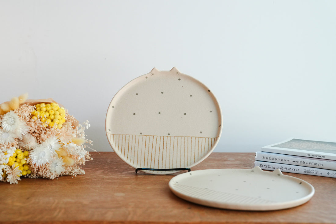Chiho Yoshida 穗屋工房 Plate with Cat Ear - CY29