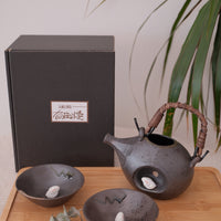 Arita Ware Moon Rabbit Sake Set