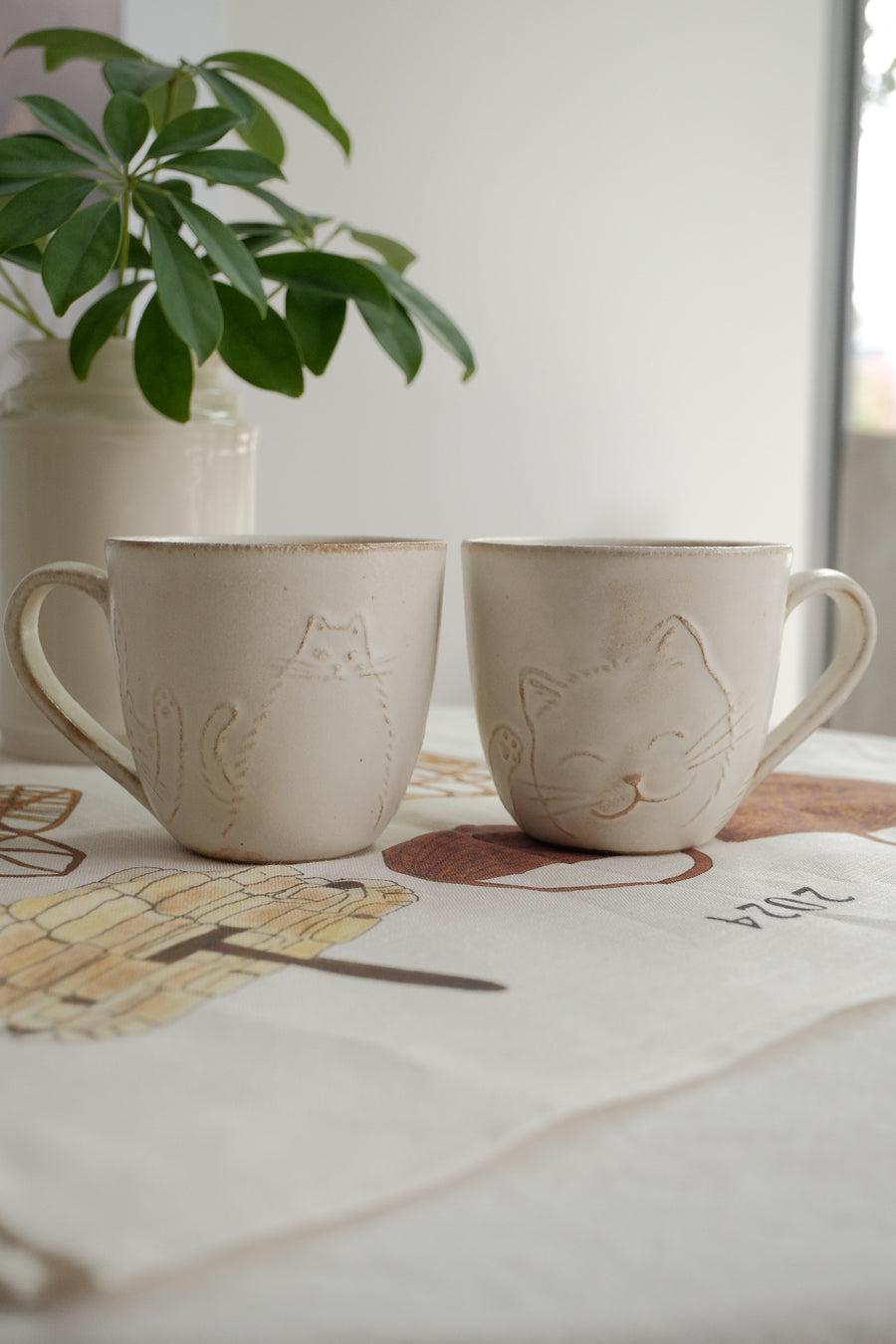Mashiko Pottery Cat Collection