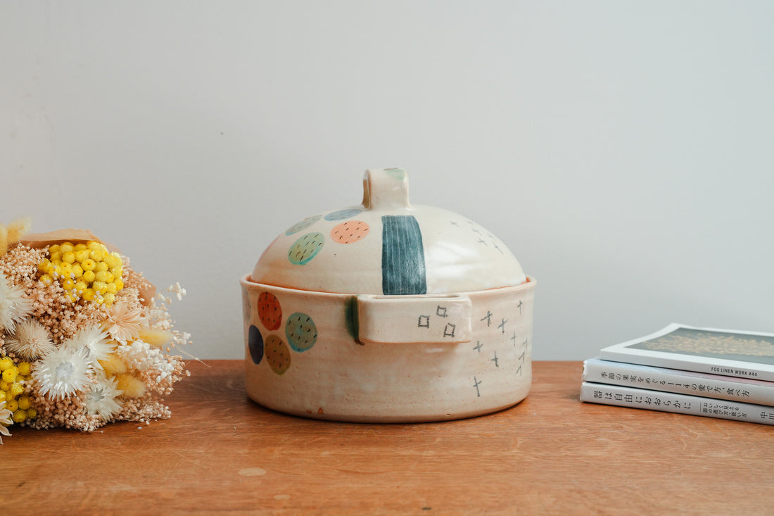 Kumiko Ishikawa 石川久美子 Colorful Clay Pot KI23