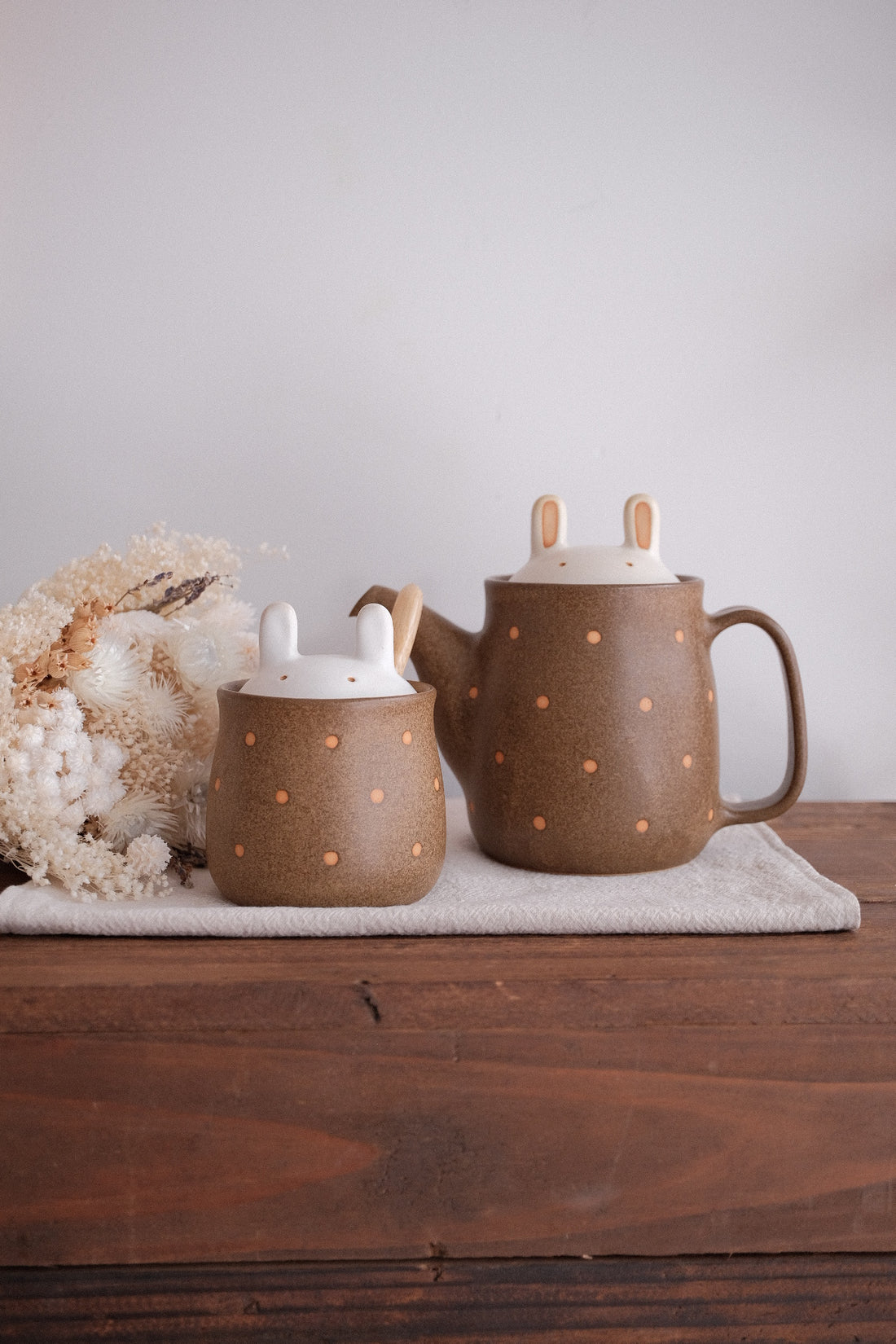 KiKi Studio Rabbit Sugar Container - YM10