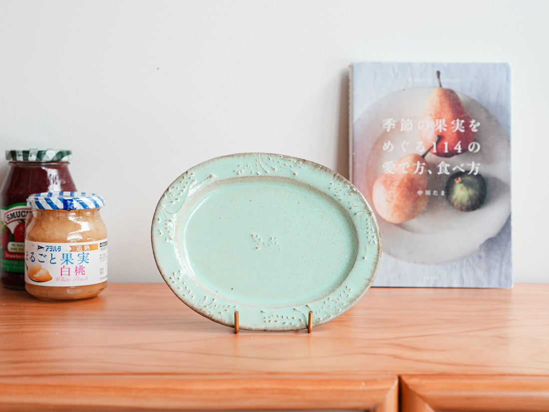 Satomi Motohashi 本橋里美 Oval Plate SM08