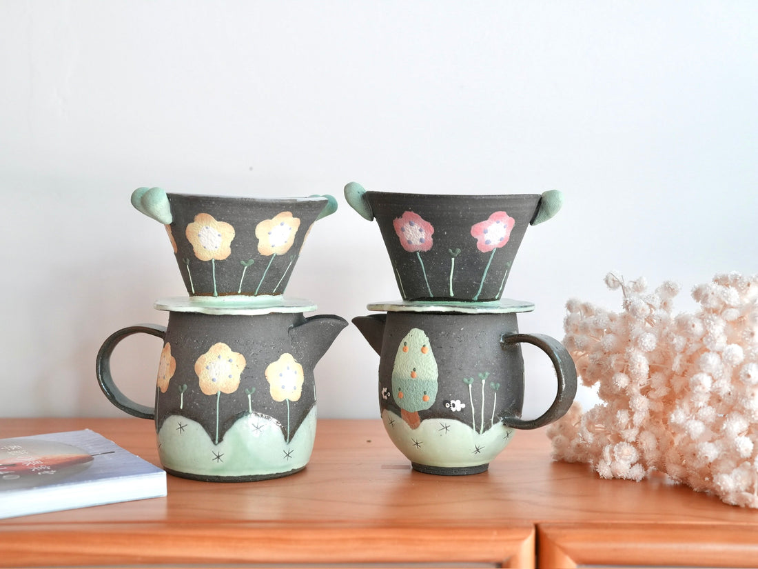 Akemi Nakamura 中村明美 Coffee Filter with Jug AN14