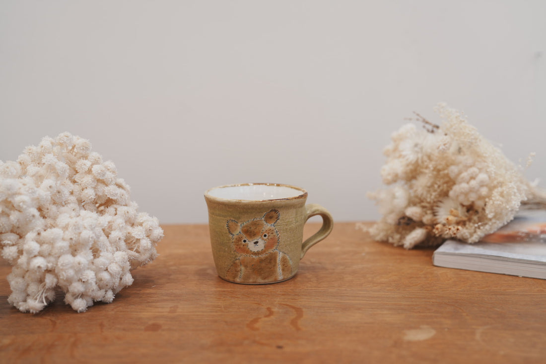 Tomoko Kubo コンガリ舍 Yellow Bear Mug TK08