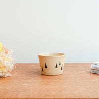Ken Aoki 青木挙 Mug with Triangles KE16