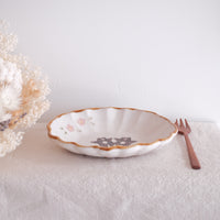 Kato Mikiko 加藤美纪子 Flower-shaped Plate White Slip - MK30