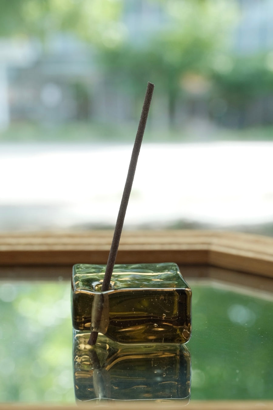 KOUSAIDO - Incense Holder Glass Stand