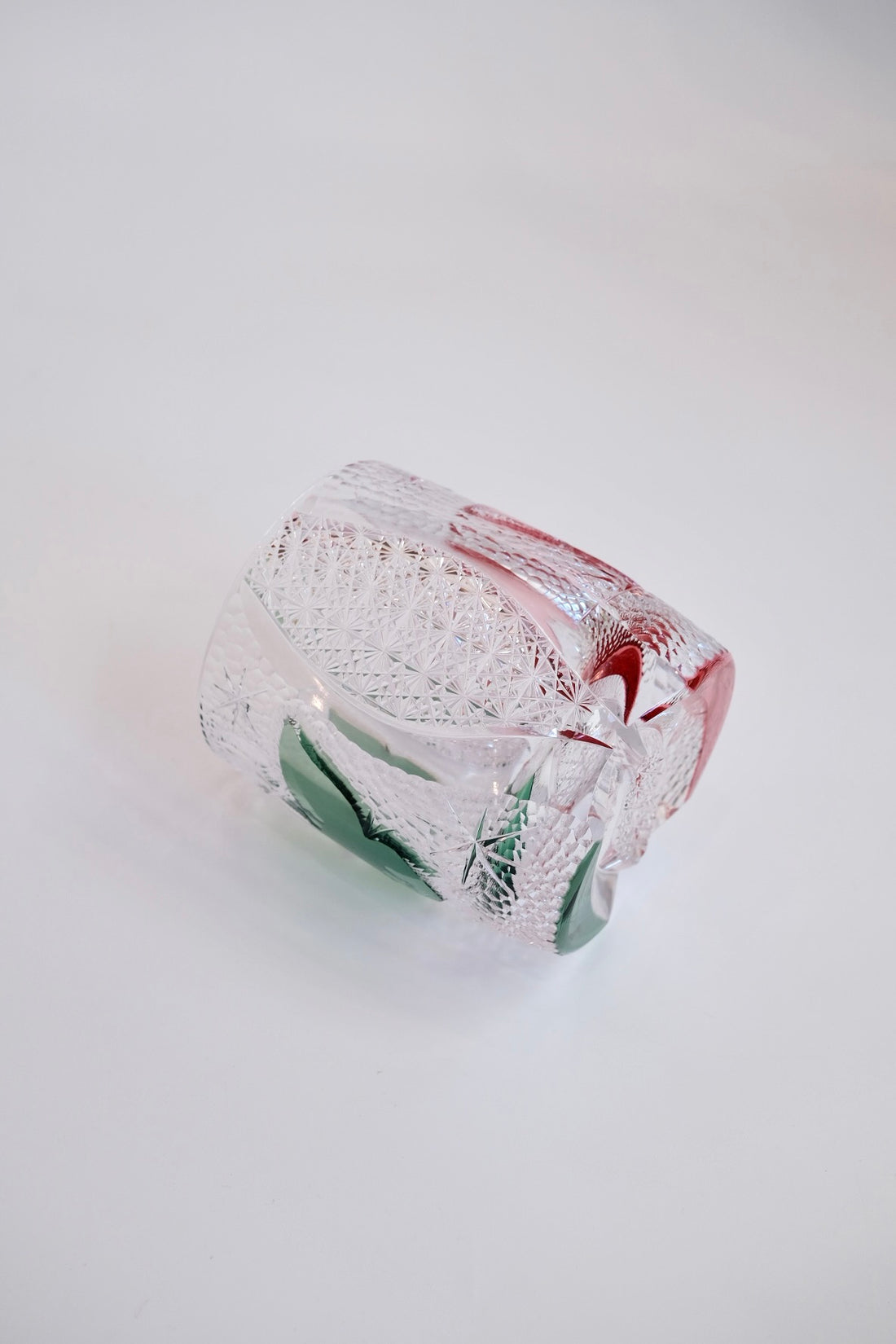 Edo Kiriko Whisky Glass Rock Glass "Butterfly" Green/Red by Junichi Nabetani, Master of traditional crafts